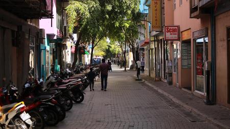 Magu, Hingun &amp; Goalhi: A Maldivian Street Thing